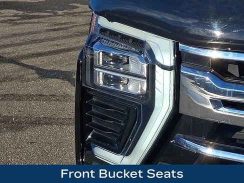 Used 2024 Chevrolet Silverado 3500 LTZ AWD/4WD image 30