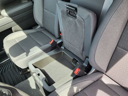 New 2026 GMC Sierra 1500 Elevation image 32