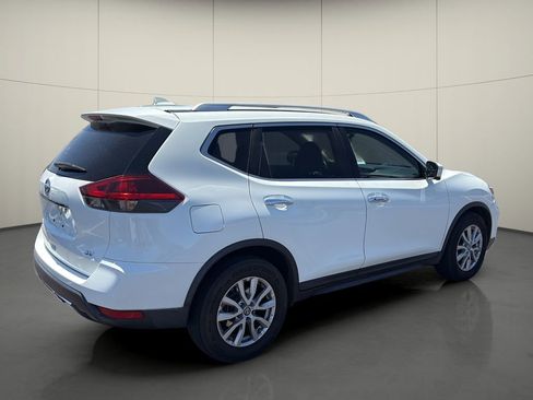 Used 2018 Nissan Rogue SV FWD image 7