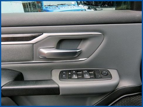 Certified 2020 RAM 1500 Big Horn AWD/4WD image 13