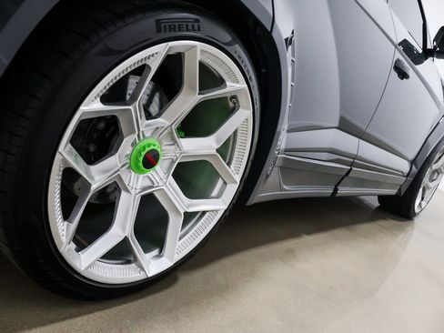 Used 2023 Lamborghini Urus S AWD/4WD image 26