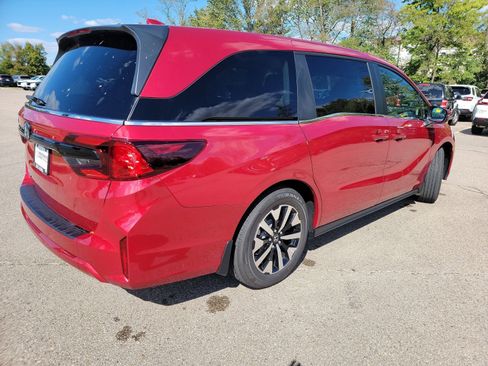 Used 2026 Honda Odyssey EX-L image 9