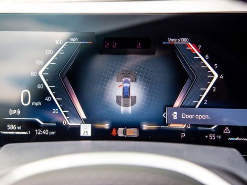 New 2026 BMW X7 xDrive40i w/ Executive Package image 14