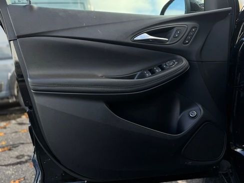 Used 2023 Buick Encore GX Essence w/ Experience Buick Package image 11