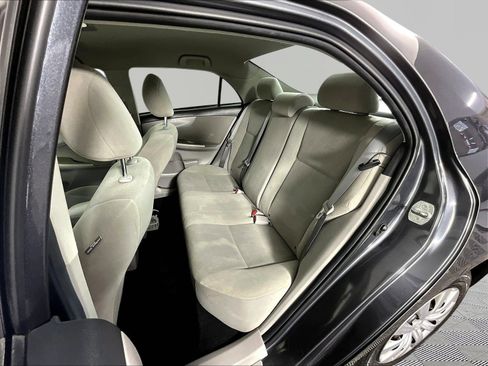 Used 2013 Toyota Corolla LE FWD image 22