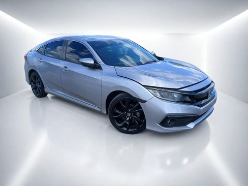 Used 2021 Honda Civic Sport image 2
