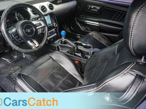 Used 2017 Ford Mustang GT Premium RWD image 17