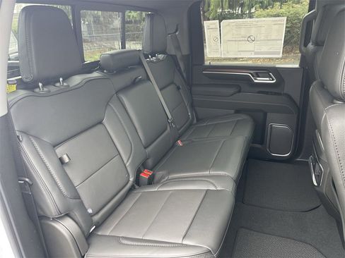 New 2026 GMC Sierra 3500 Denali w/ Denali Reserve Package image 28