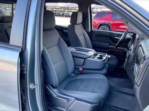 Used 2019 Chevrolet Silverado 1500 LT w/ Texas Edition AWD/4WD image 8