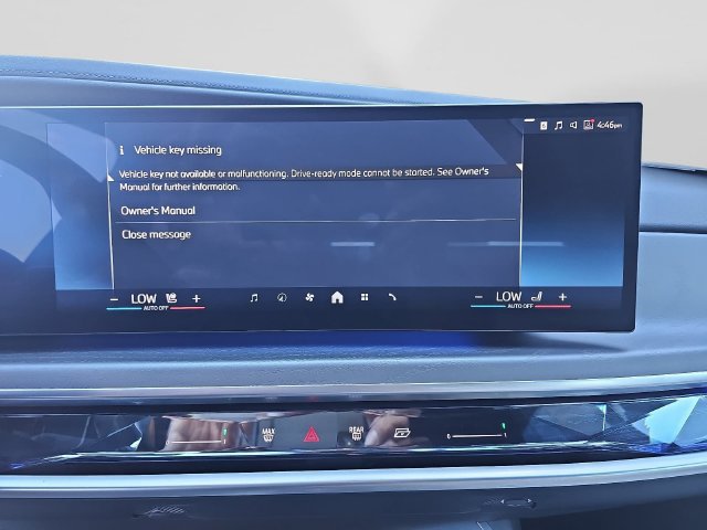 Used 2023 BMW 740i w/ Executive Package RWD image 23