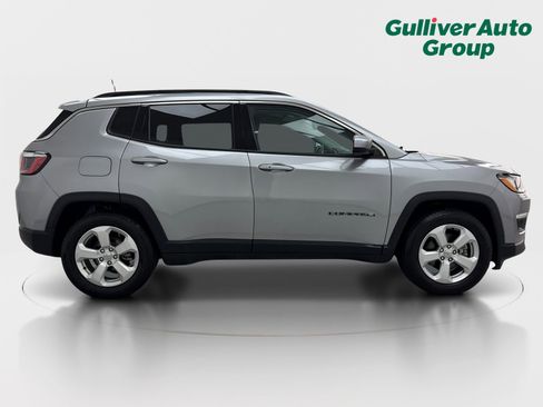 Used 2019 Jeep Compass Latitude w/ Safety & Security Group FWD image 10