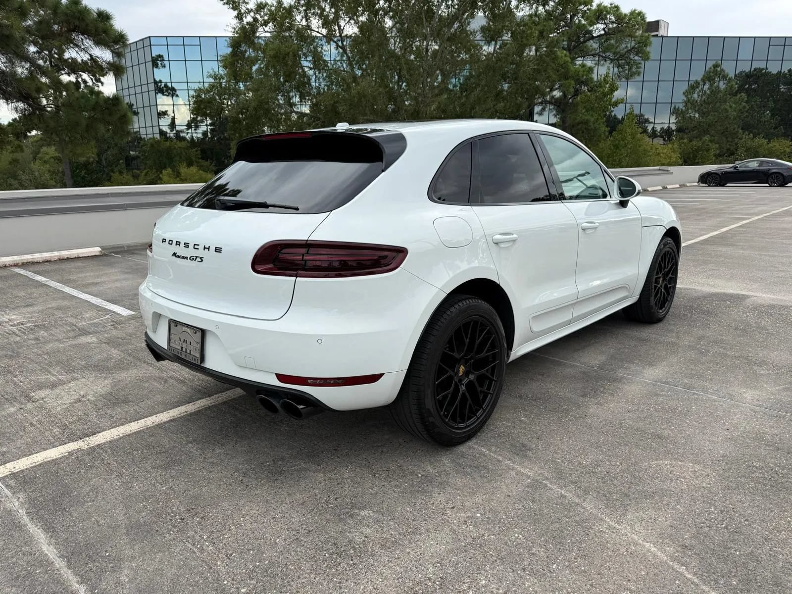 Used 2018 Porsche Macan GTS AWD/4WD image 10
