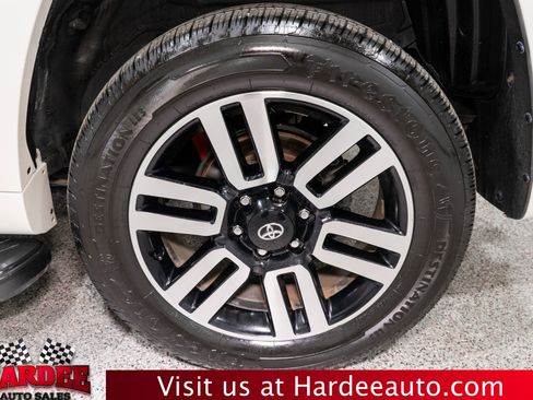 Used 2018 Toyota 4Runner Limited image 10