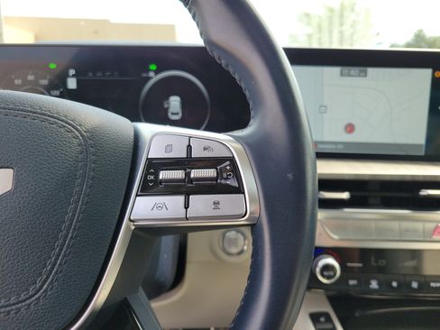 Used 2024 Kia Telluride SX FWD image 24