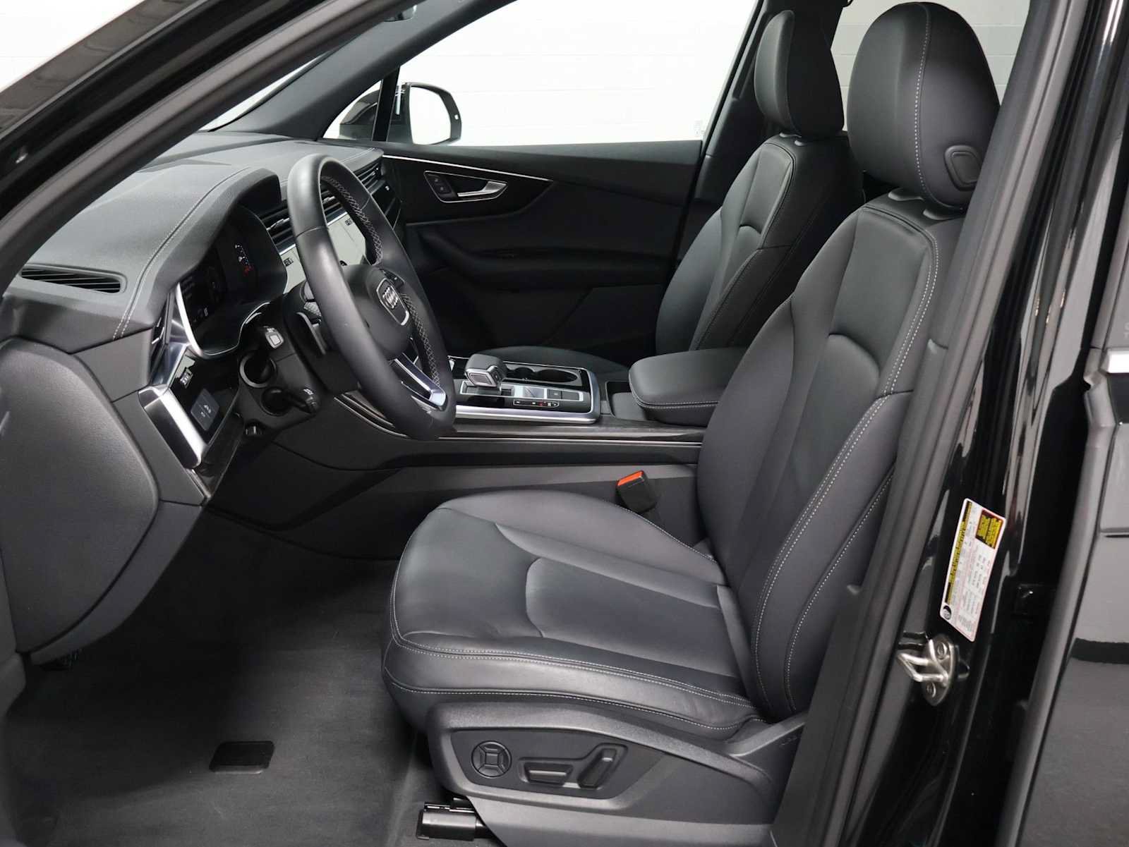 Certified 2026 Audi Q7 3.0T Premium AWD/4WD image 5