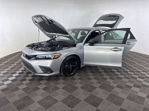 Used 2024 Honda Civic Sport image 12
