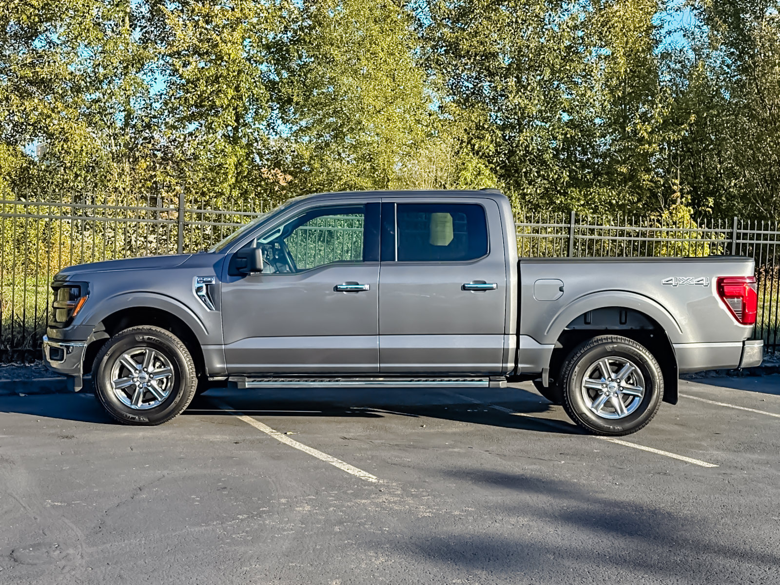 Used 2025 Ford F150 XLT w/ Equipment Group 301A Standard AWD/4WD image 6