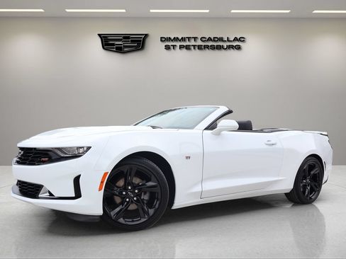 Used 2024 Chevrolet Camaro LT w/ RS Package RWD image 2