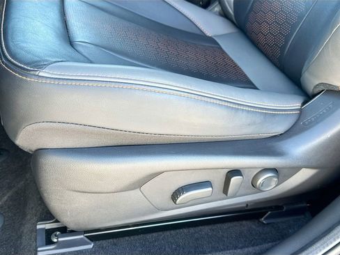 Certified 2025 Subaru Crosstrek 2.5i Limited image 27