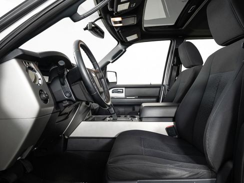 Used 2016 Ford Expedition EL XLT image 14