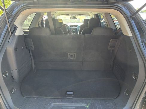 Used 2016 Chevrolet Traverse LT FWD image 13