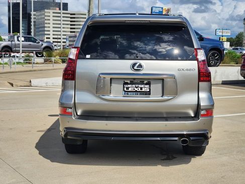 Certified 2022 Lexus GX 460 Luxury w/ Sport Design Package AWD/4WD image 6