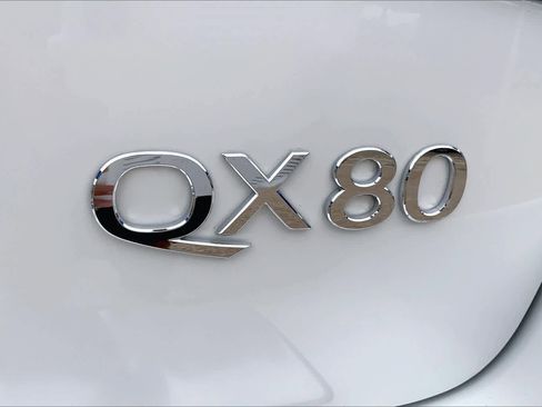 Used 2019 INFINITI QX80 Luxe w/ 22" Wheel Package RWD image 10