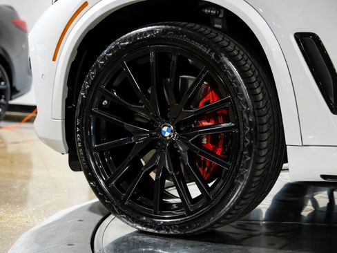 Used 2023 BMW X5 sDrive40i w/ Executive Package image 61