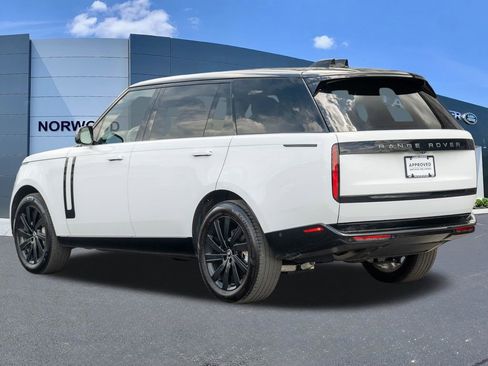 Certified 2025 Land Rover Range Rover Long Wheelbase SE AWD/4WD image 6