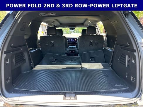 Certified 2026 Chevrolet Traverse RS FWD image 20