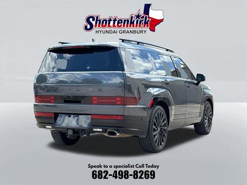 Used 2024 Hyundai Santa Fe Calligraphy AWD/4WD image 6
