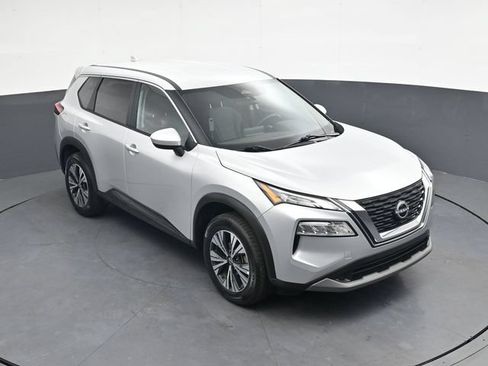 Used 2023 Nissan Rogue SV AWD/4WD image 23