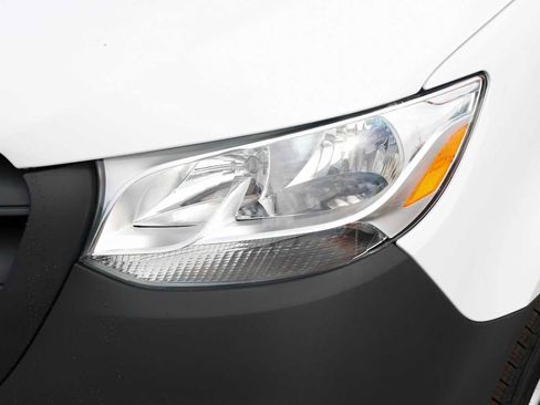 New 2026 Mercedes-Benz Sprinter 2500 image 14