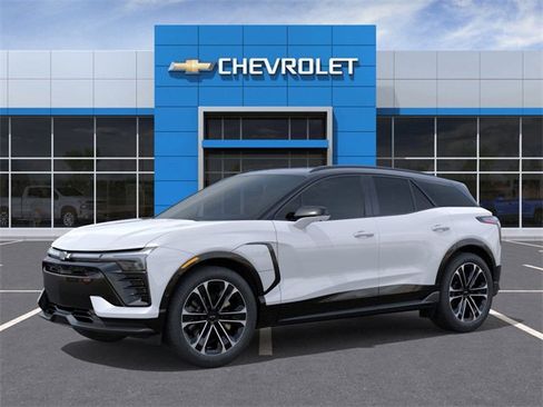 New 2026 Chevrolet Blazer EV SS image 2