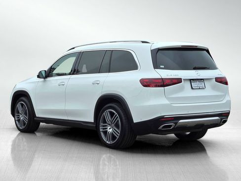 Used 2024 Mercedes-Benz GLS 450 4MATIC image 6