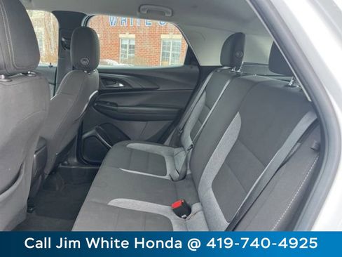 Used 2023 Chevrolet TrailBlazer LS AWD/4WD image 14