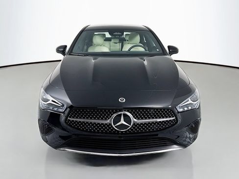 Used 2025 Mercedes-Benz CLA 250 4MATIC image 6