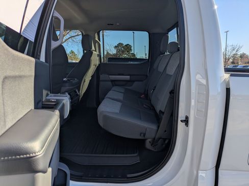 Certified 2024 Ford F250 XLT w/ FX4 Off-Road Package image 28