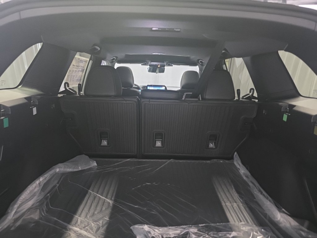 New 2026 Subaru Outback Touring XT AWD/4WD image 7