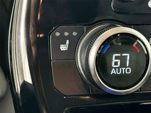 Used 2022 Toyota Highlander XLE FWD image 7