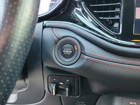 Certified 2024 Dodge Durango GT RWD image 14