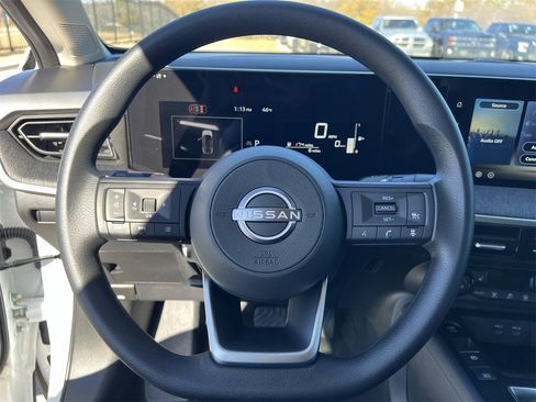 New 2026 Nissan Kicks SV w/ Cold Weather Package image 9