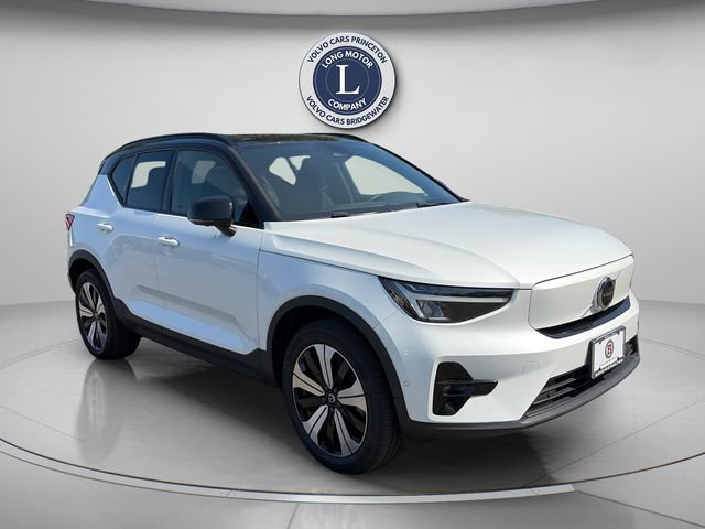 Certified 2023 Volvo XC40 Recharge Plus w/ Protection Package Premier AWD/4WD image 11
