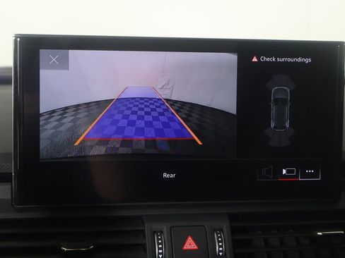 Used 2023 Audi Q5 2.0T Premium w/ Convenience Package image 42