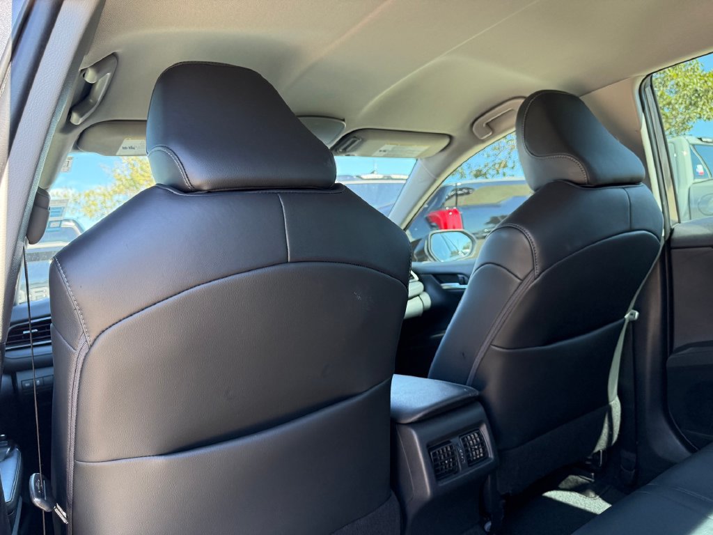 Certified 2021 Toyota Camry XLE FWD image 18