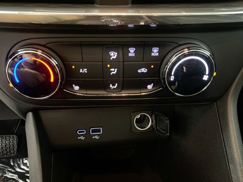 Used 2026 Buick Encore GX Preferred w/ Comfort Package image 18