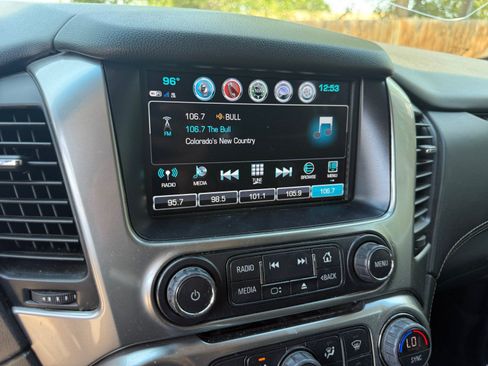 Used 2018 Chevrolet Suburban Premier AWD/4WD image 26
