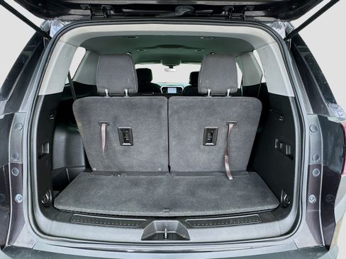 Used 2019 GMC Acadia SLE w/ LPO, Floor Liner Package FWD image 17