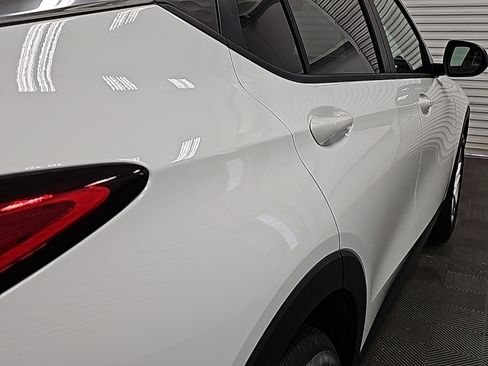 New 2026 Buick Envista Preferred w/ Convenience I Package image 9