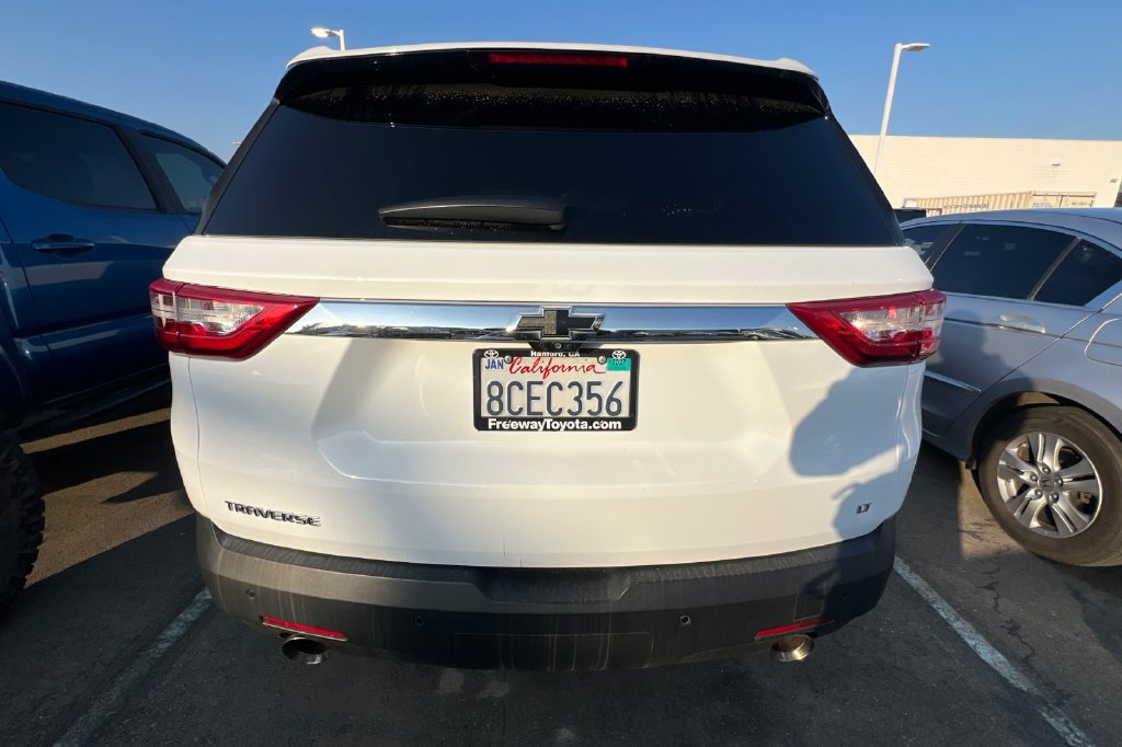 Used 2018 Chevrolet Traverse LT FWD image 7